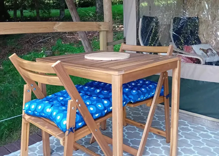 Роскошный шатер Domaine De Marchal - Le Balcon Du Parc - Tente Eco-lodge Celles-Sur-Durolle